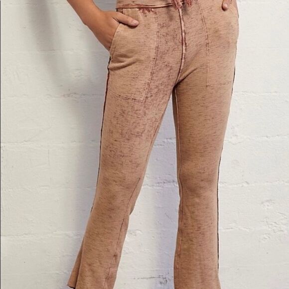 NWT Free People Movement Jagger Flare size M - Picture 2 of 12